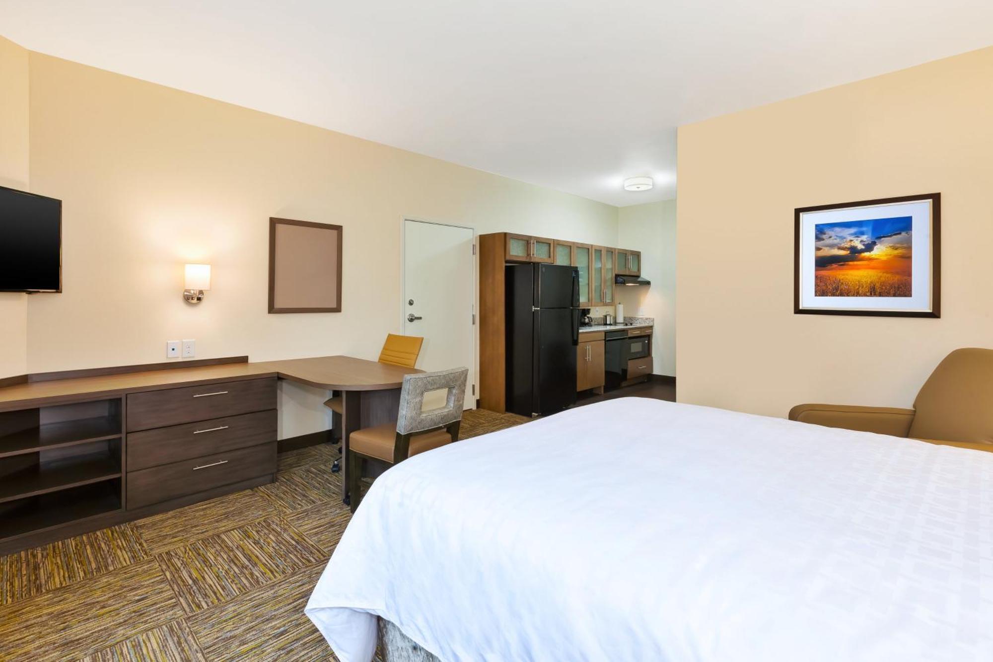 Candlewood Suites Louisville - Ne Downtown Area By Ihg Exterior photo